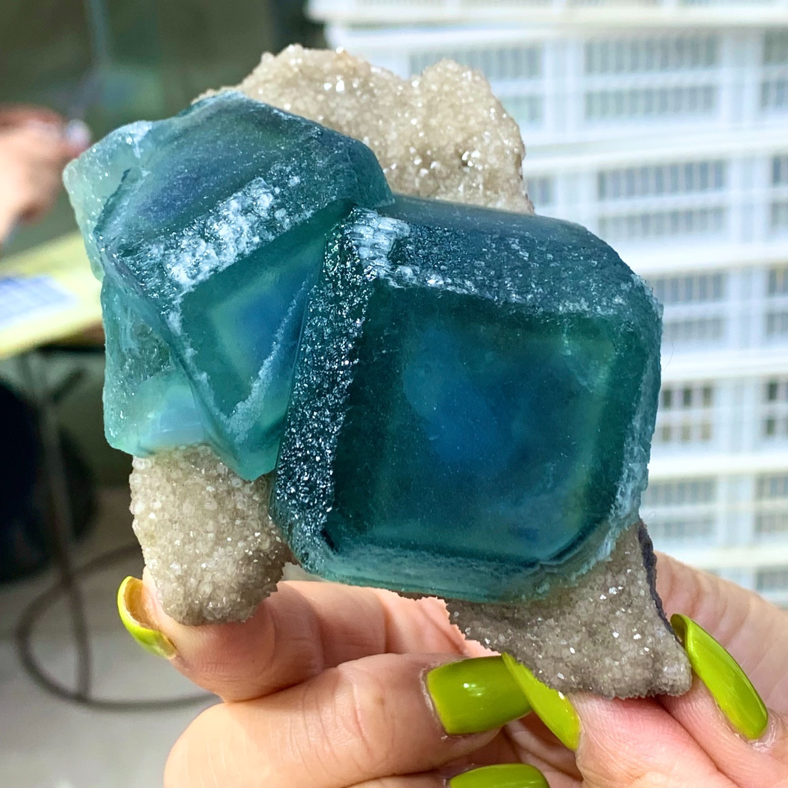 292G Natural Green Phantom Cube fluorite crystal mineral specimen/xianghualing