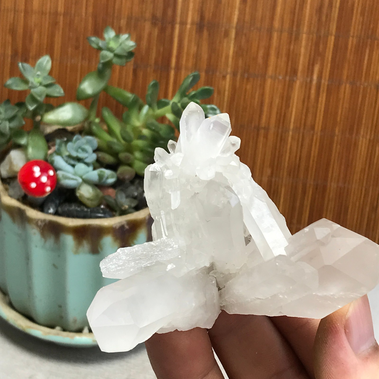 70-38-58mm Natural crystal clusters pretty Quartz Mineral Specimen 104g A6985