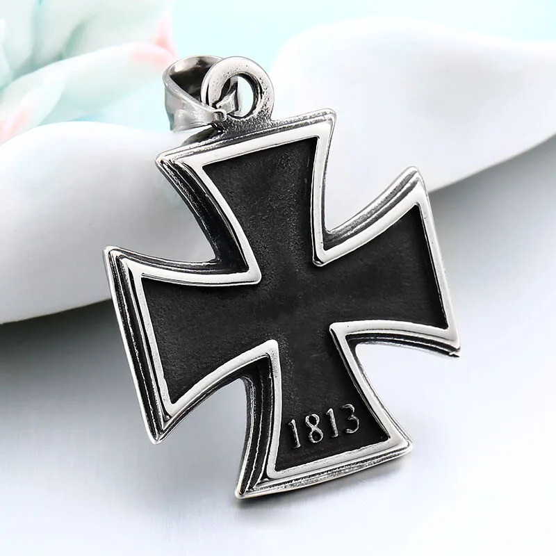 Mens Stainless Steel 1813 1939 WW2 German Iron Cross Pendant Necklace Men 1PC