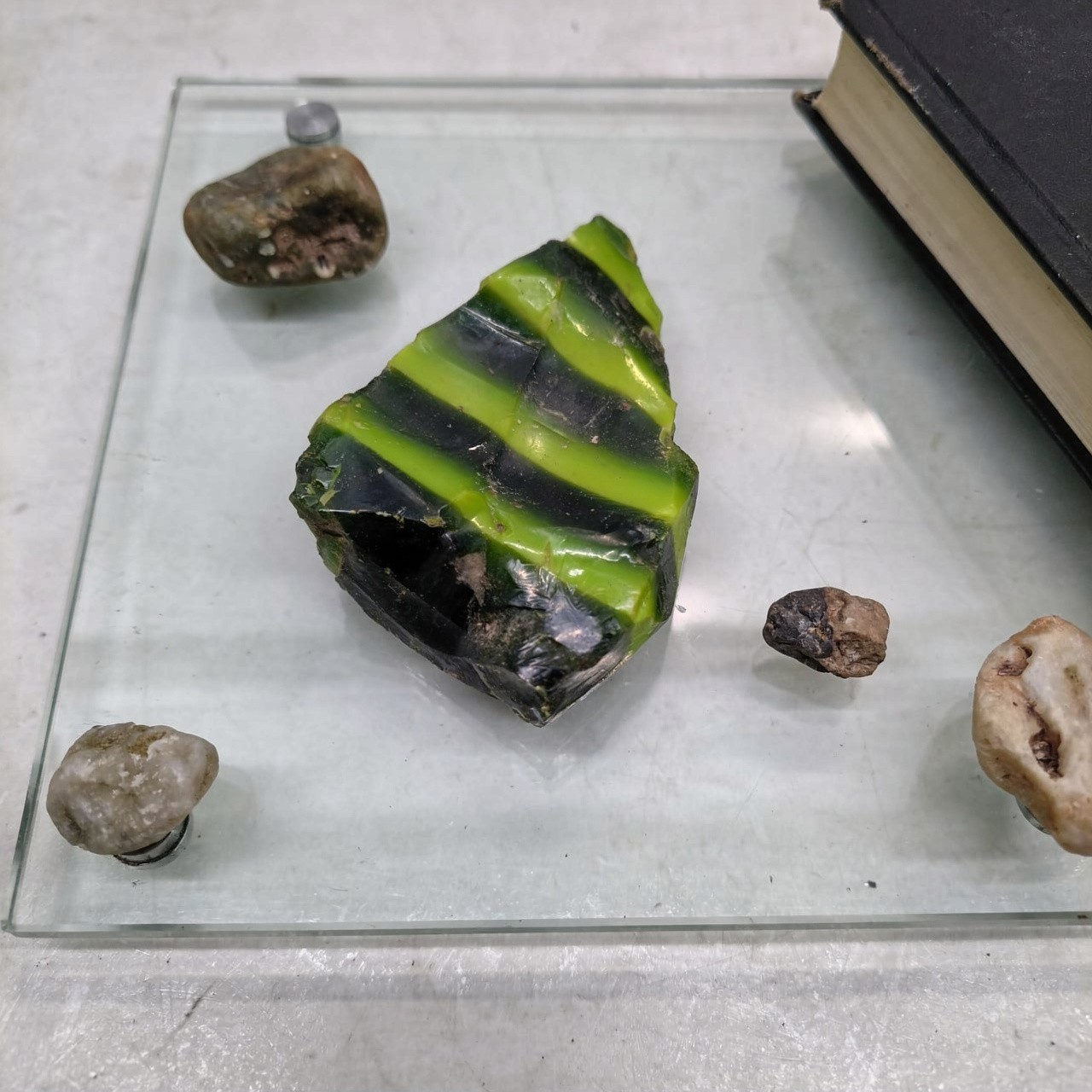 Green Obsidian 400–500 CT Rough Raw Crystal Healing Stone for Protection Energy