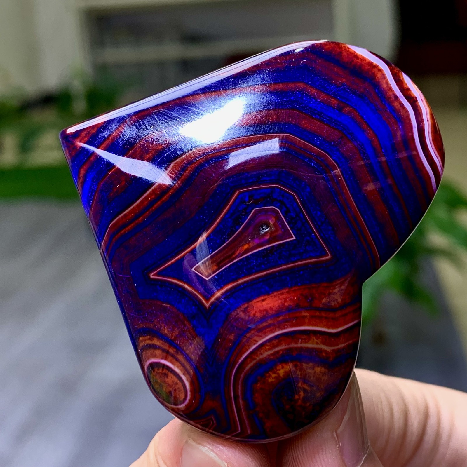 92G Natural colored striped agate crystal mineral heart shape