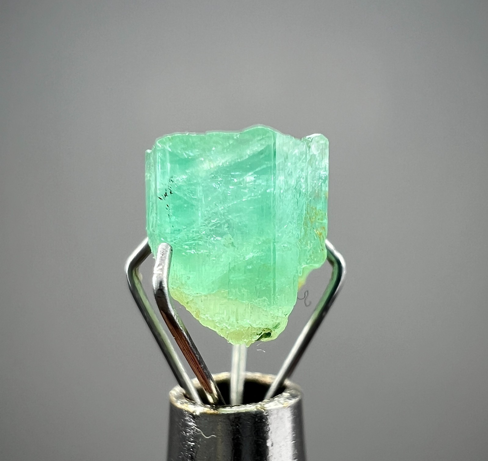 Panjshir Emerald Rough Lot Afghanistan | Untreated Green Emerald Crystals_135 Ct