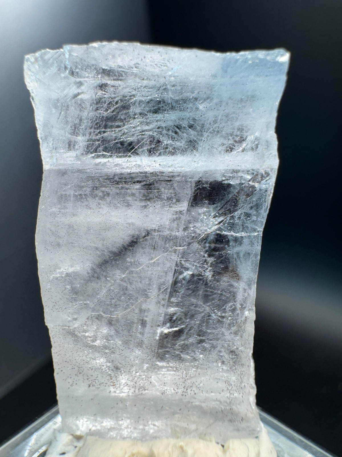 6377 Rare Blue Celestite in Clear Calcite Hu Bei 25g