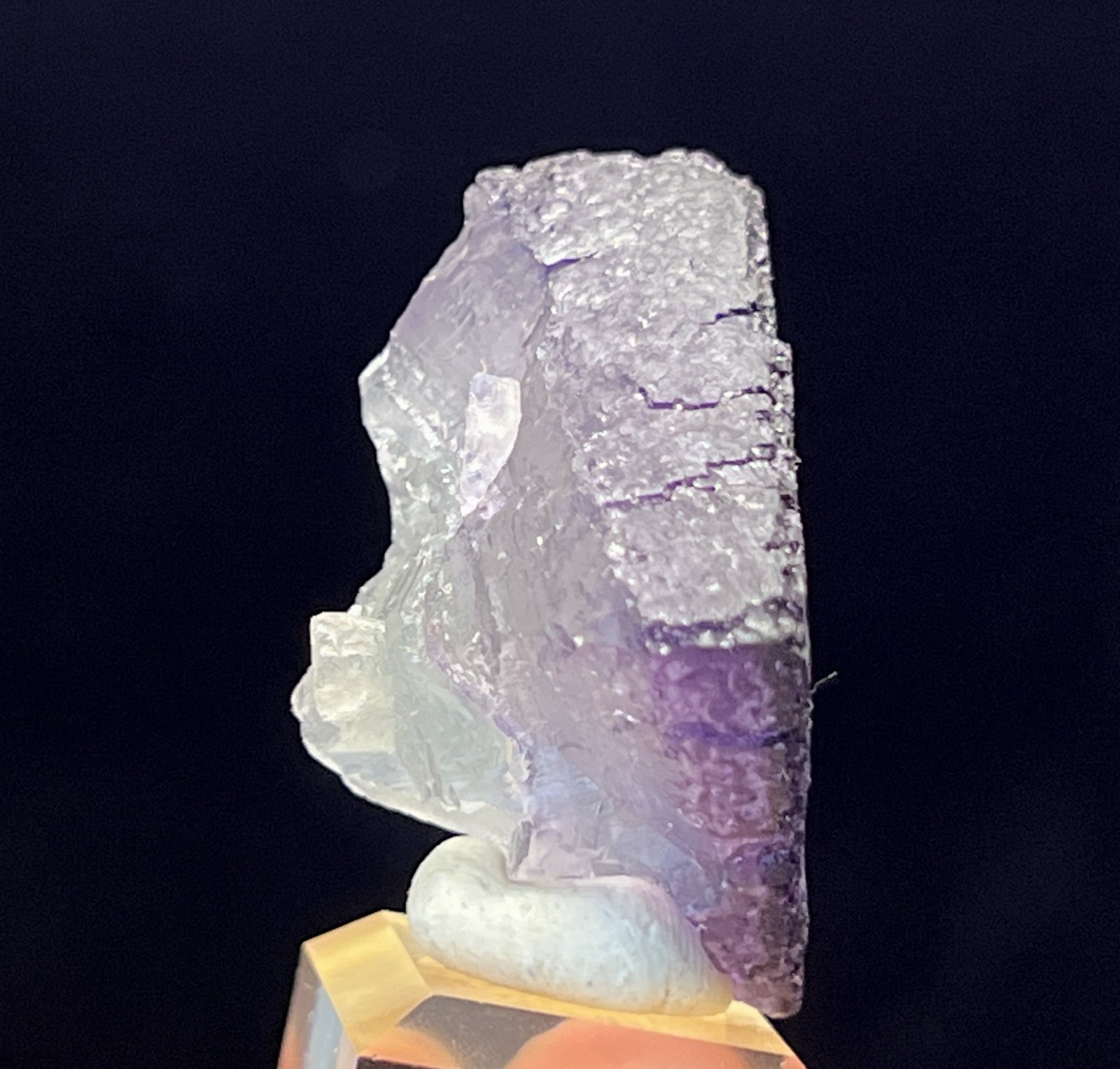 Purple color-zoned Fluorite crystal, 38mm 26g, Natural Mineral Specimen,