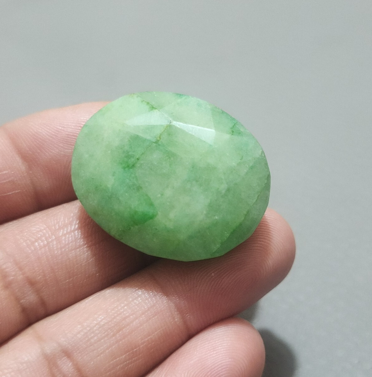 Ultimate A+ 122.05 Crt Green Brazilian Emerald Oval Shape Loose Gemstone Jewelry