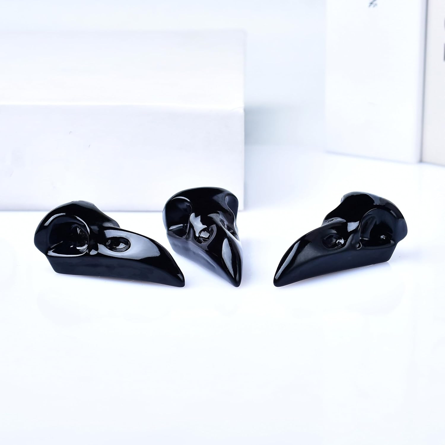 Obsidian Raven Statue Skull – Crystal Decor, Crow Decor Figurine, Spiritual Heal