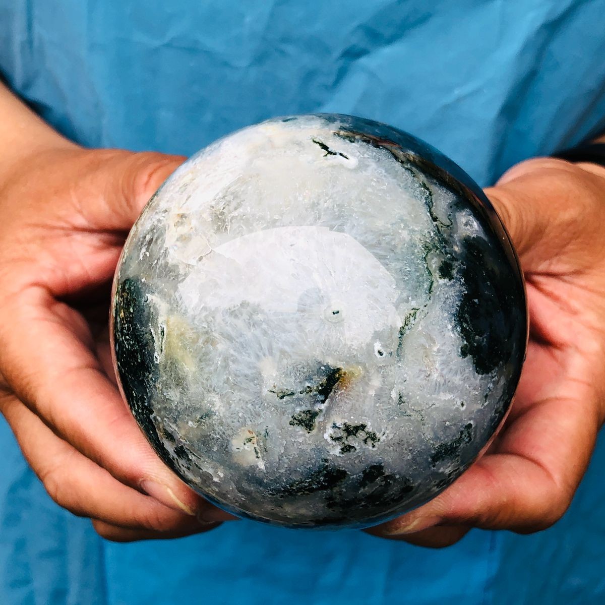 3 pieces 2490g Natural aquatic Agate Ball Quartz Crystal Sphere Healing 2111