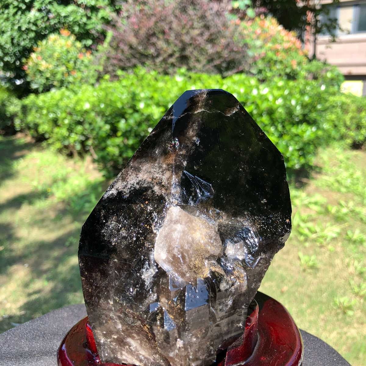 2030g Natural tea crystal specimen + pedestal MH2304