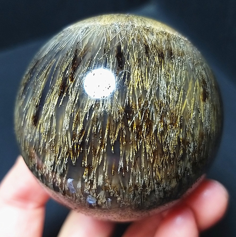 227.8G Natural Beautiful Golden Hair Rutilated Agate Stone Ball Healing B1716