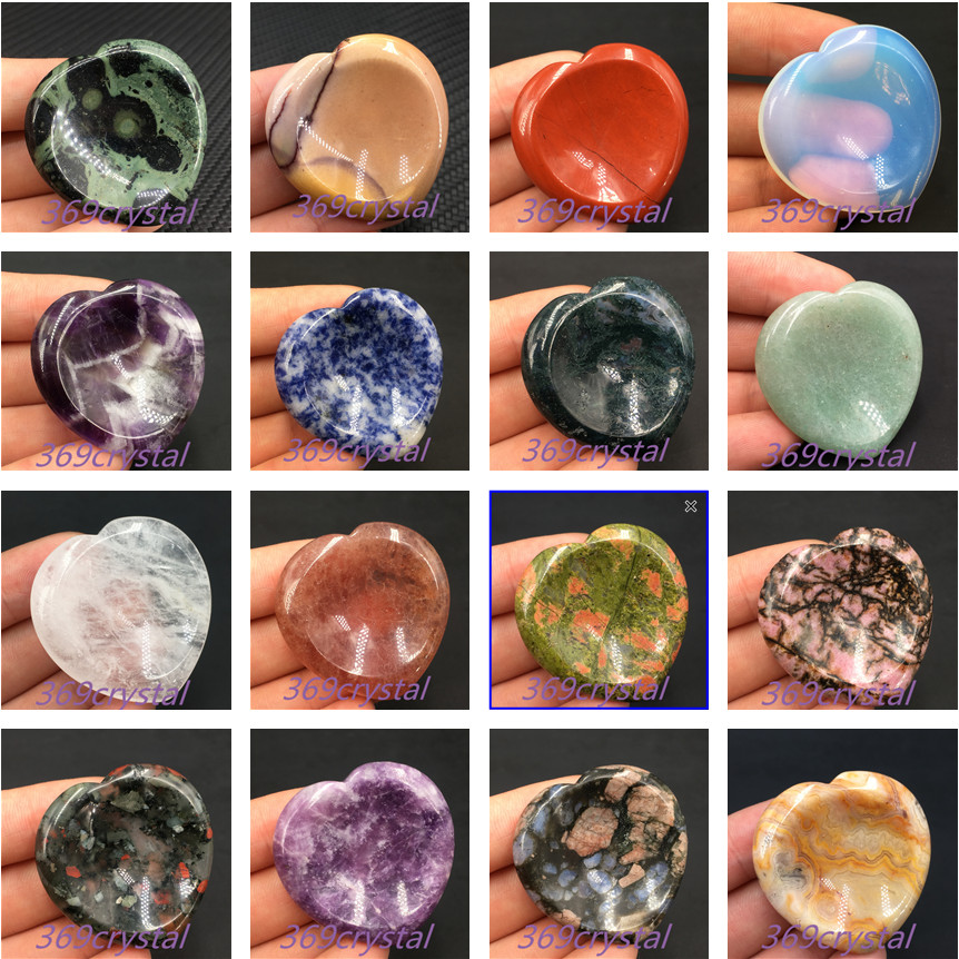 A lot of Natural mini heart quartz Ashtray Carved Crystal Thumb massage Nepenthe