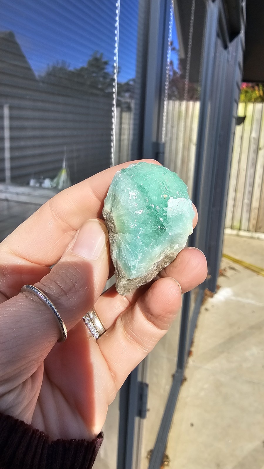 Rare Smithsonite crystal Specimen Bold blue Aragonite 43g 4.6cm Pakistan