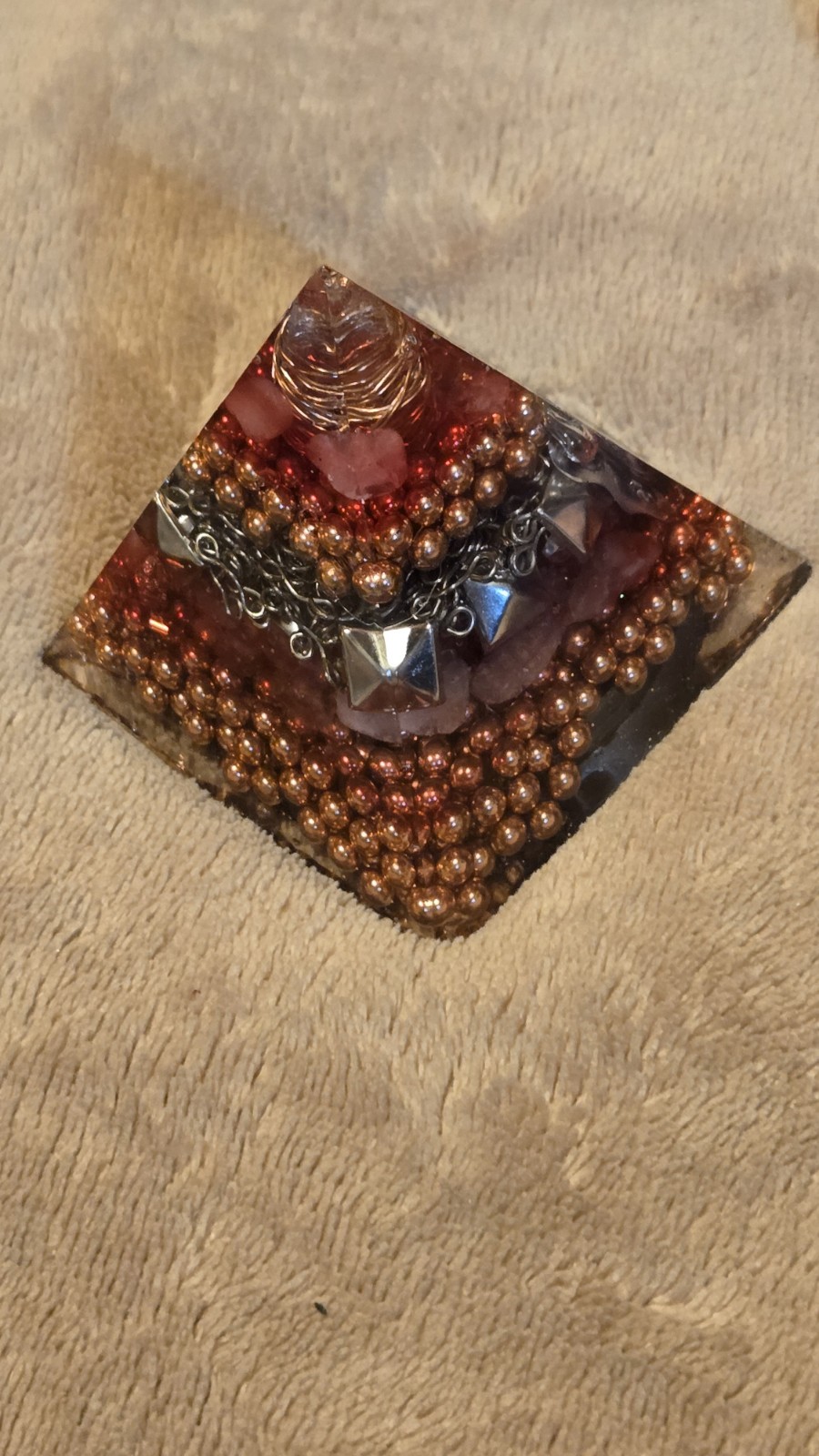 Dark Feminine Rose Quartz Orgonite Pyramid – 2.25″ Steampunk Gothic Decor