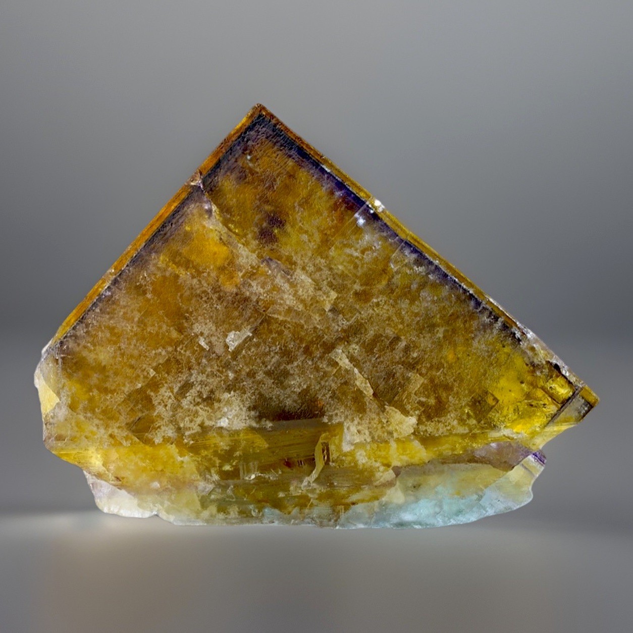 Bi-Color Purple & Yellow Fluorite : Frohnau . Annaberg . Saxony , Germany 🇩🇪