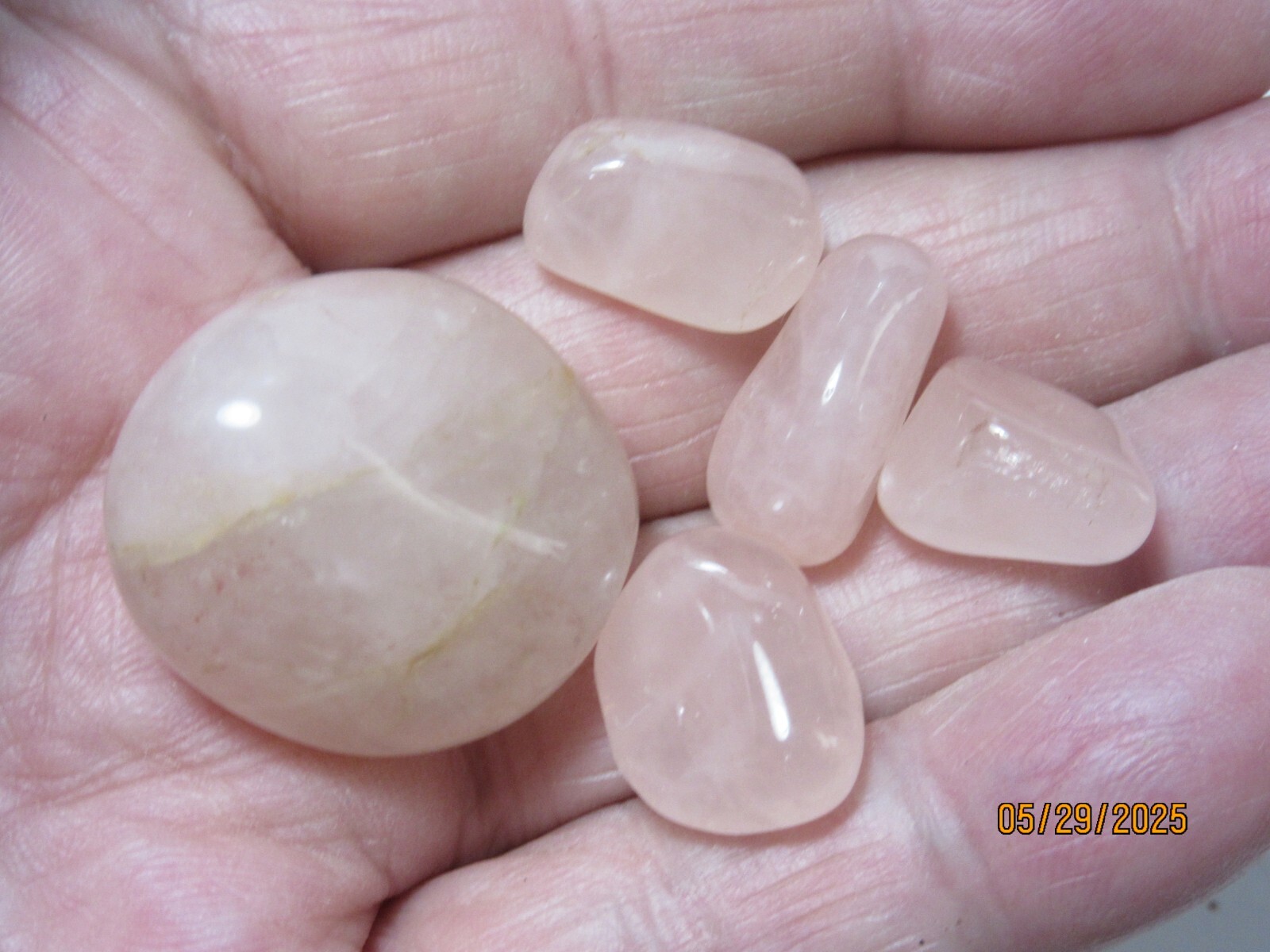 Five Pieces Pink Rose Quartz Tumbled 1 3/16″ Mineral Collectible PRQTM-5