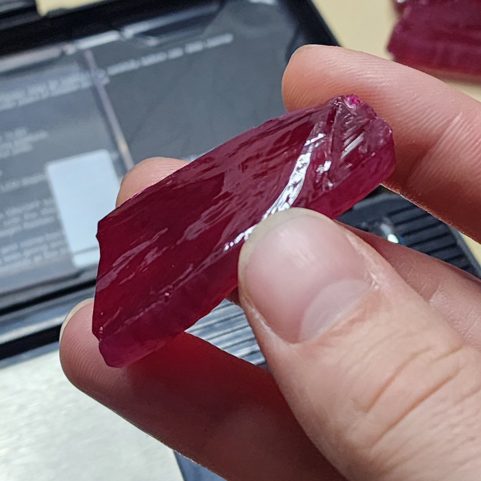 191ct Czochralski Lab-Created Ruby Corrundum Gemstone Rough Pigeon Blood Colour