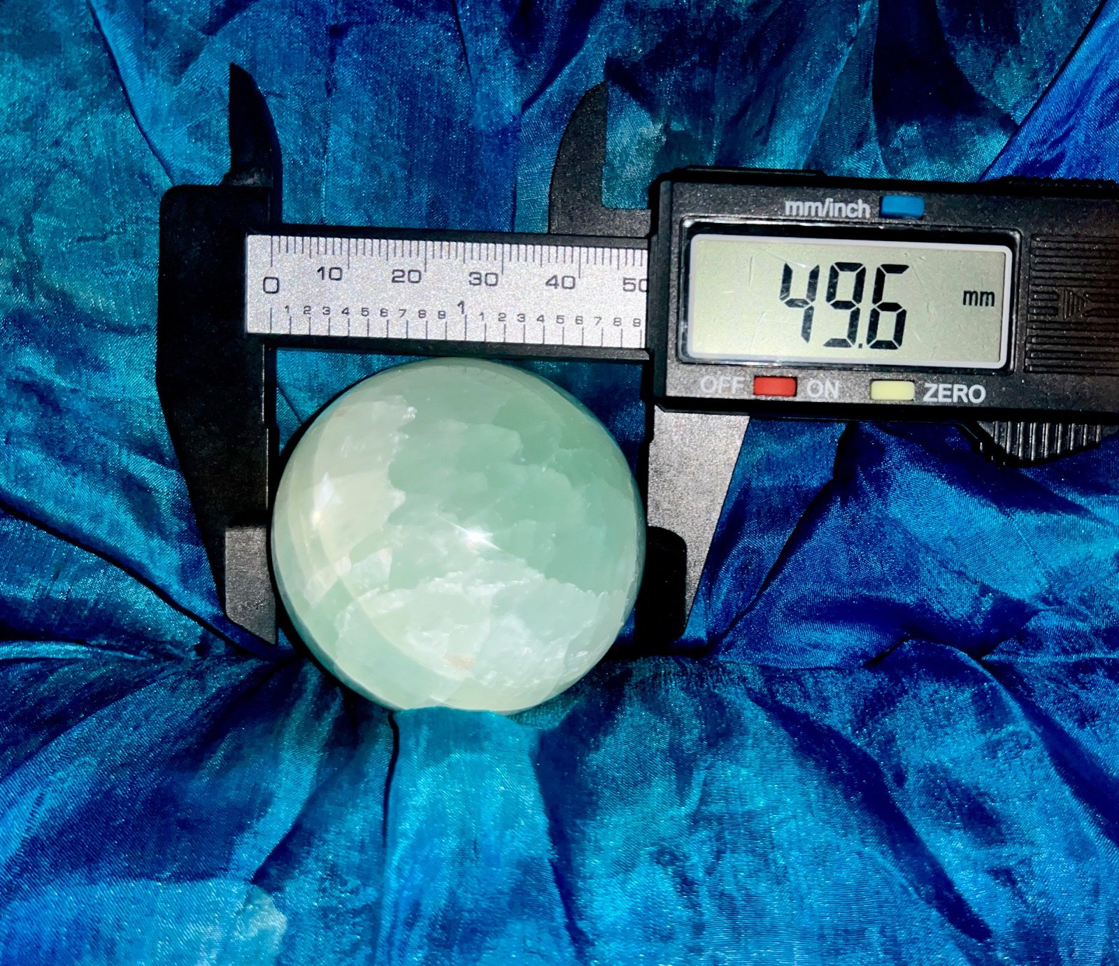 ✨🟢🩵NEW ITEM! 🟢🩵 PISTACHIO CALCITE large crystal sphere beauty 190g 49mm