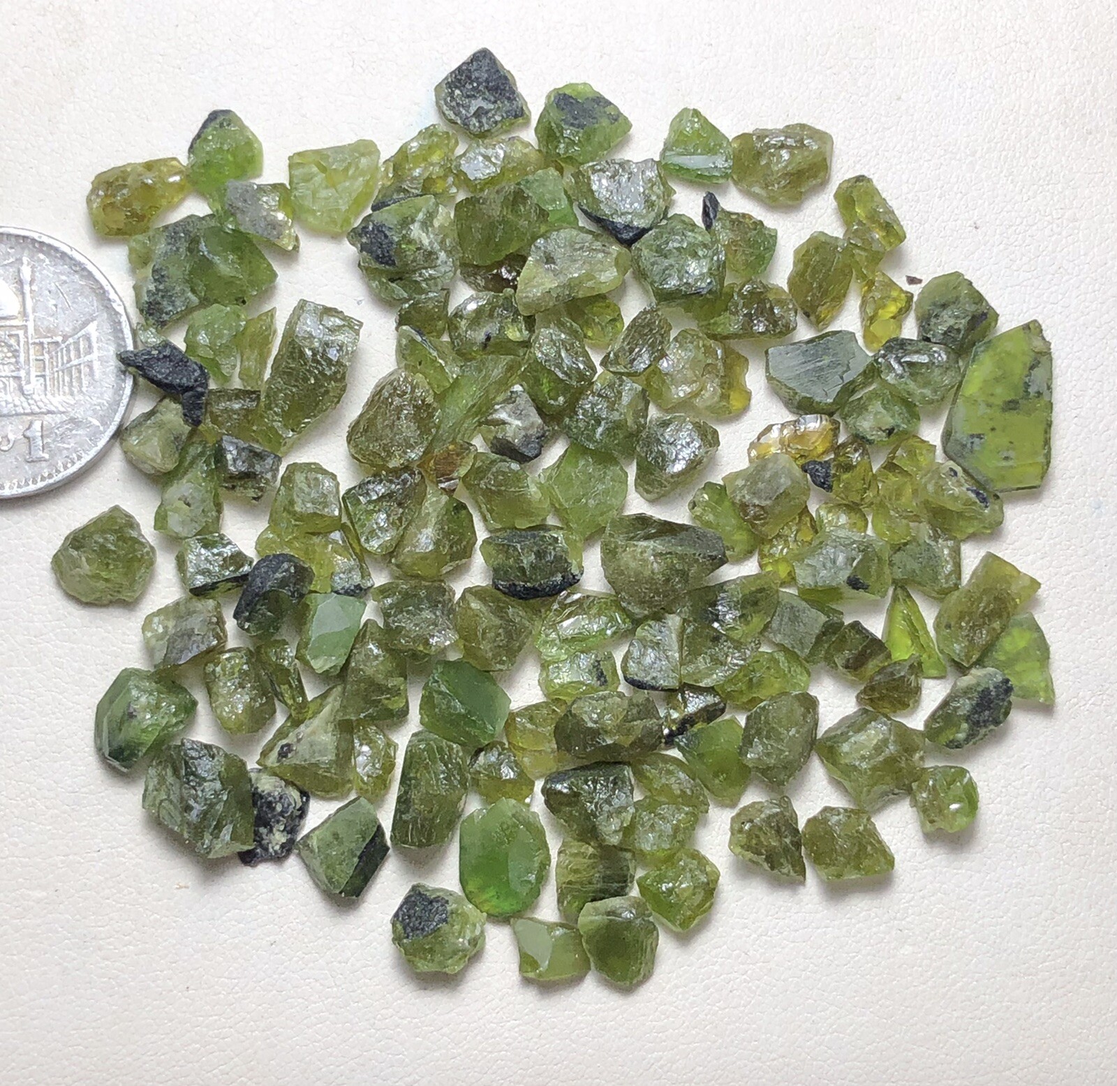 150 Crt / Beautiful Rough Green Sphene From Pakistan