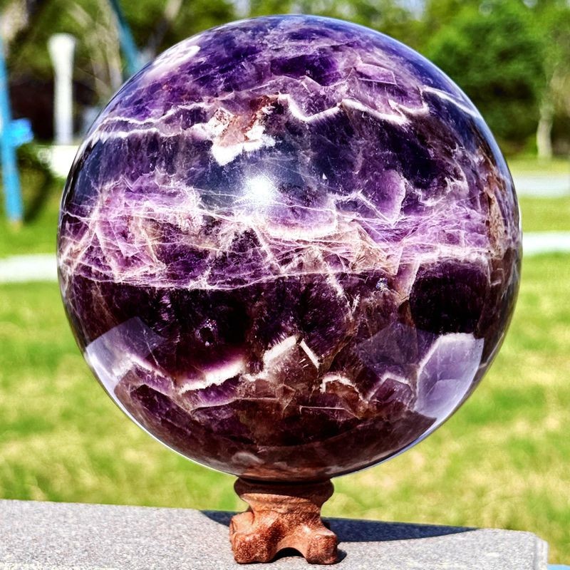 7.87LB Natural dreamy purple crystal ball – quartz crystal energy ball