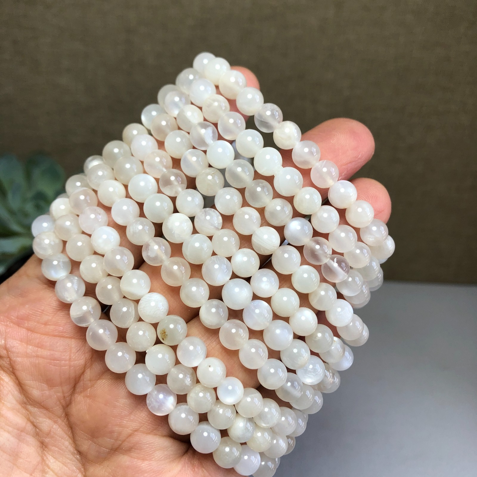 5Pcs Wholesal Natural White Moonlight Stone bracelets Crystal ball sphere 6mm