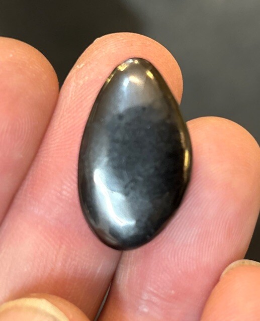 10 Pieces Of Tumbled A Grade Shungite Average Size 4 Grams