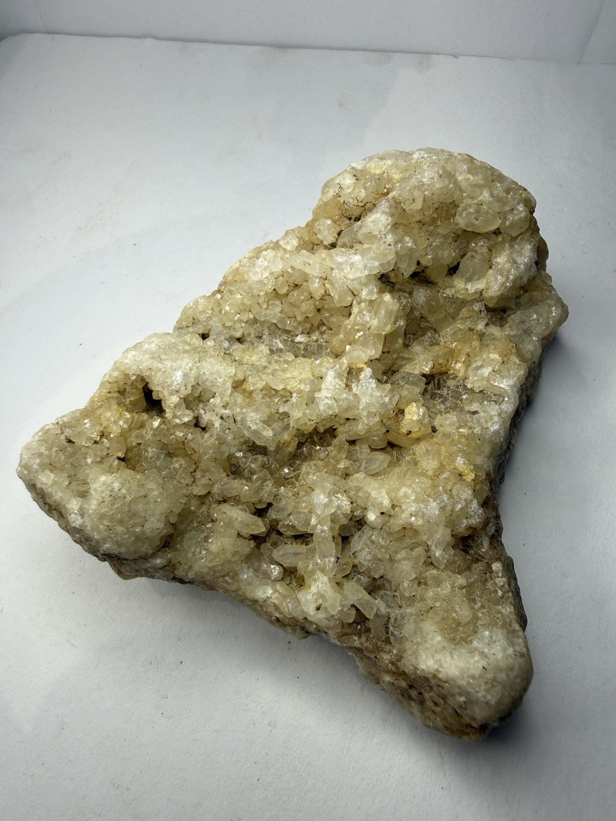 Natural Quartz Crystal Mineral Agate Geode Specimen Annville, Kentucky 138g