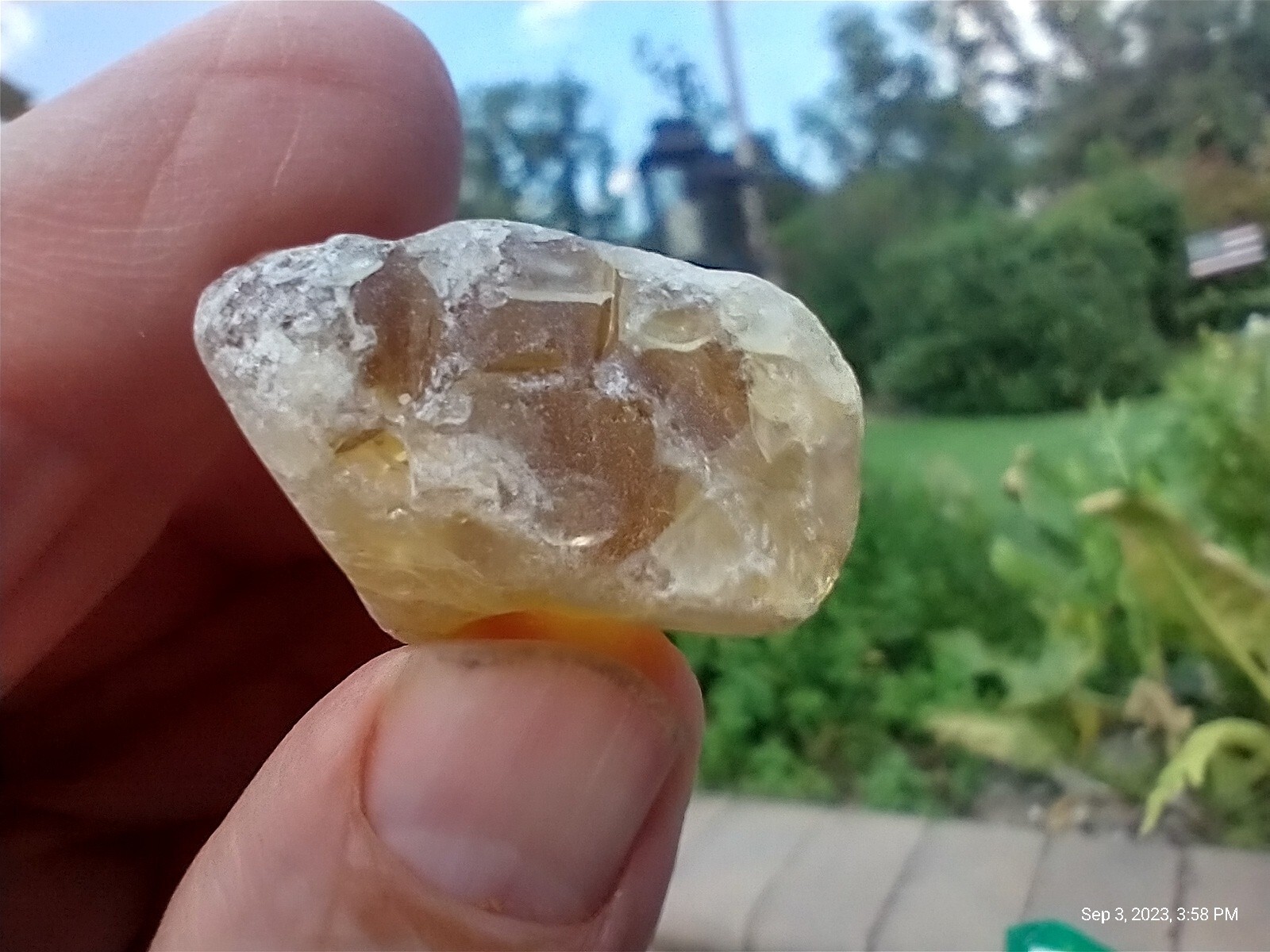 Genuine Surf Tumble Sea Glass Beautiful light brown color 20 gram