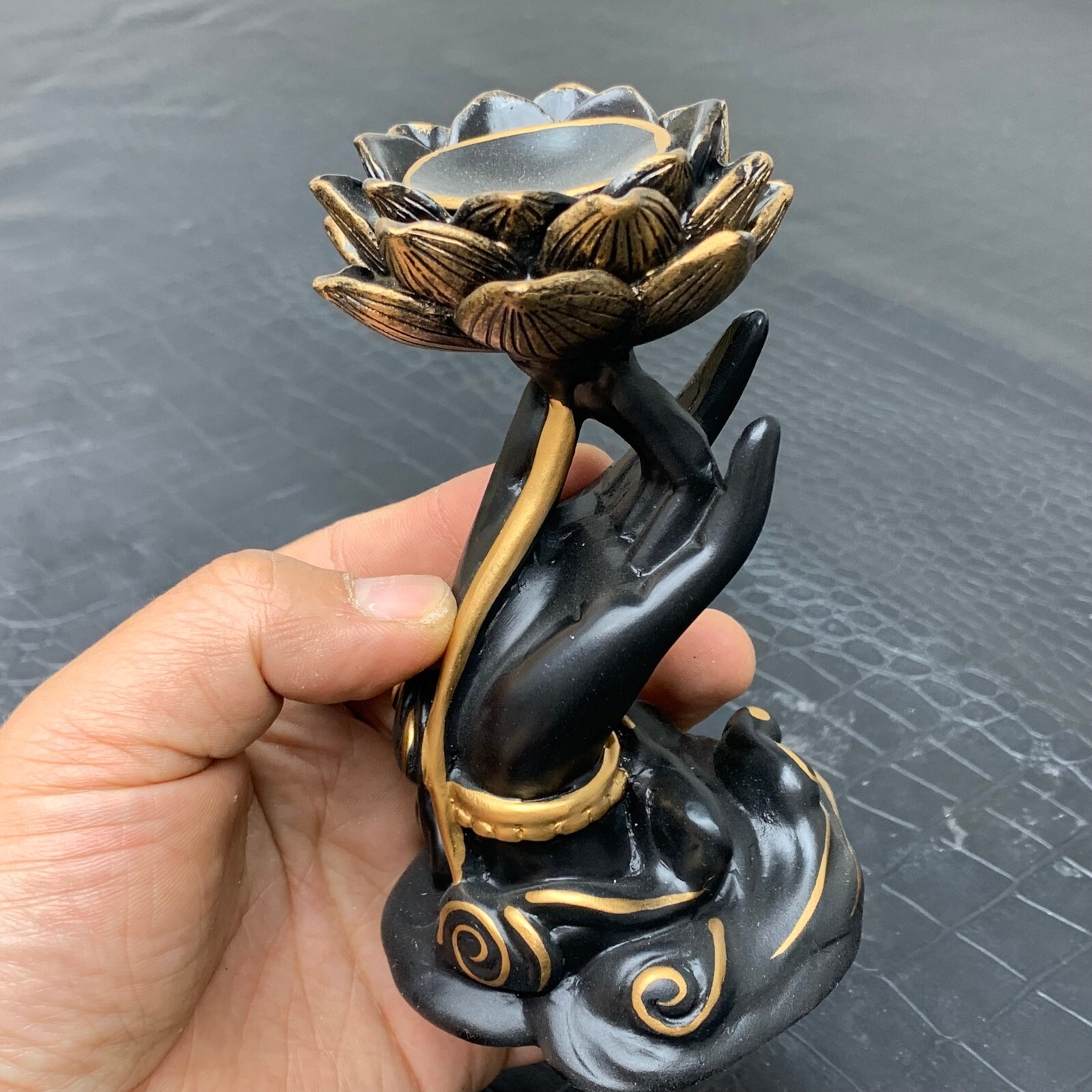 Lotus hand Sphere Resin Holder Stand Base Crystal Ball showing stand C123