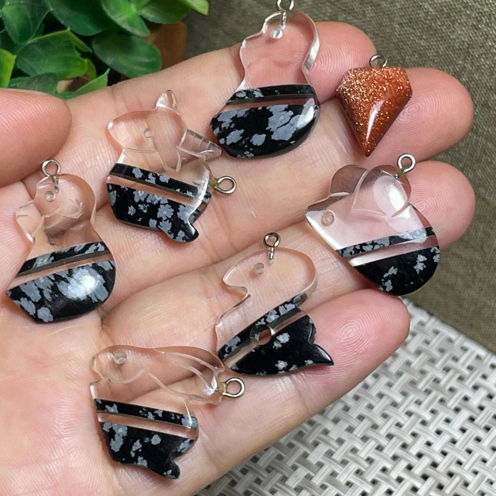 7pcs DIY Mixed Pendant crystal Jewelry Making 12g E3923