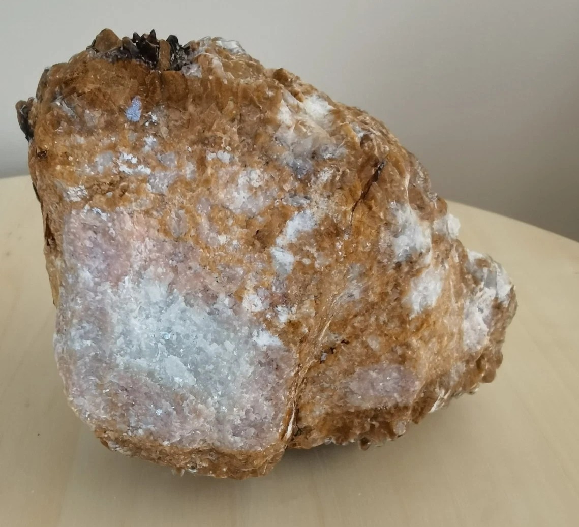 Durian Calcite Raw Specimen Natural Mineral Crystal 11x7x8cm 846g