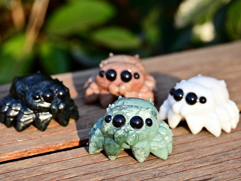 2.3” Natural carved mixed material spider Reiki decor figurine healing gift 1pc