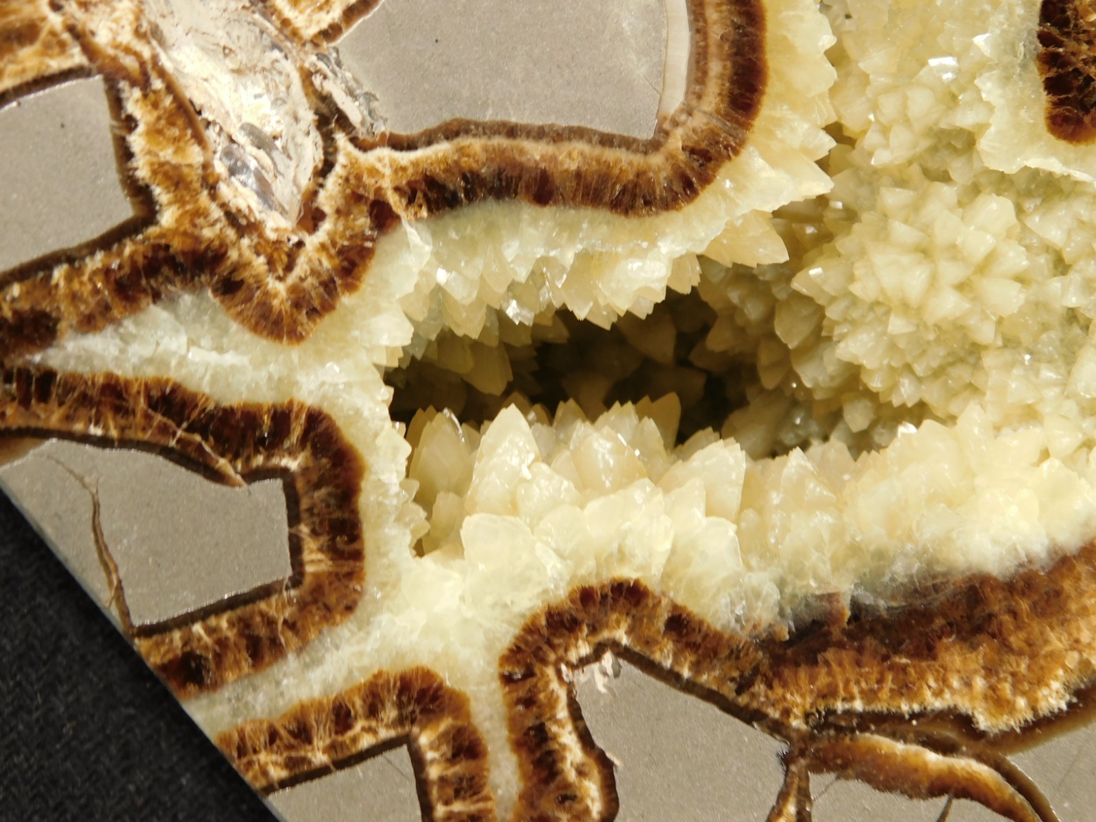Larger! Polished AAA Crystal Filled Septarian GEODE FREE Standing Utah 852gr