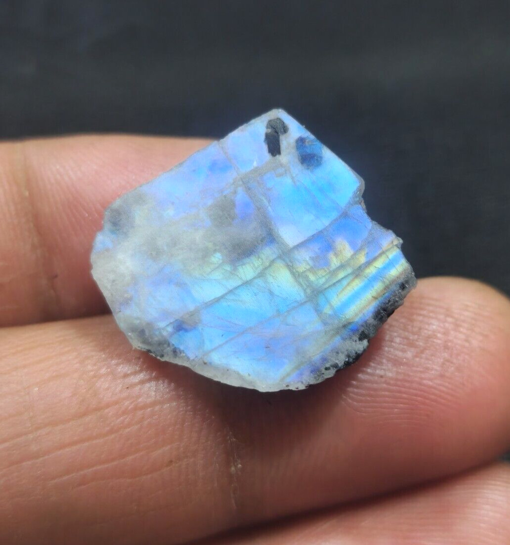 Ultimate A+ Rainbow Moonstone Raw 29.30 Crt Loose Gemstone Jewelry For Making