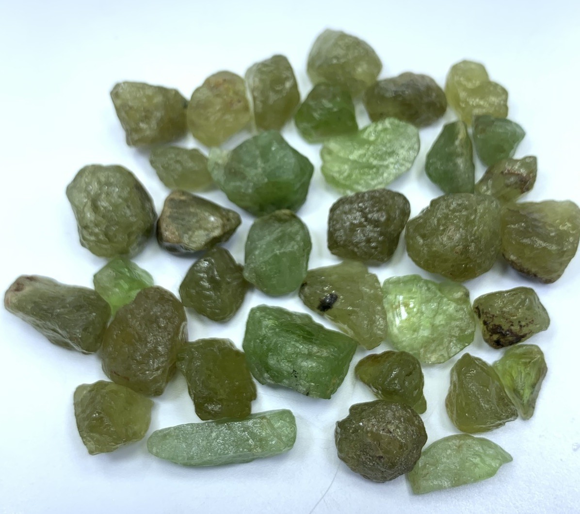 270 Ct Natural Rough Lot Peridot From Pakistan