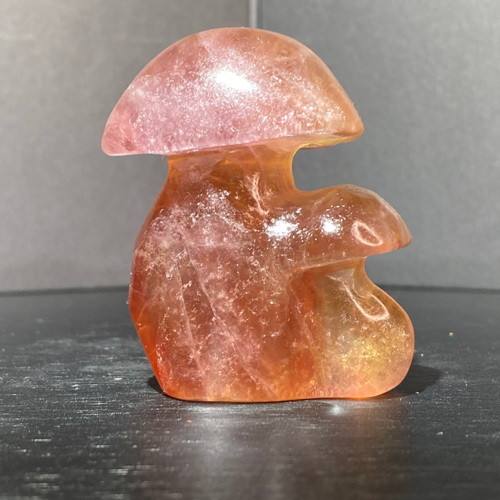 154g Natural fluorite Hand Carved Mushroom Quartz Crystal Reiki Healing-