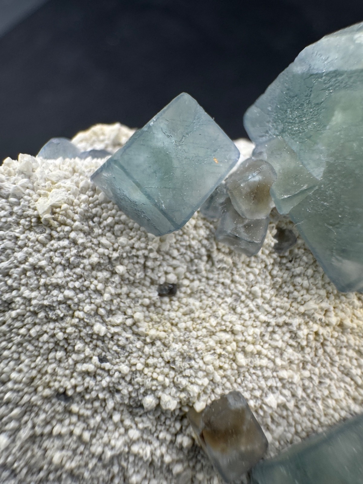 6457 Blue Green Morandi Fluorite on White Candle Quartz Inner Mongolia 50g