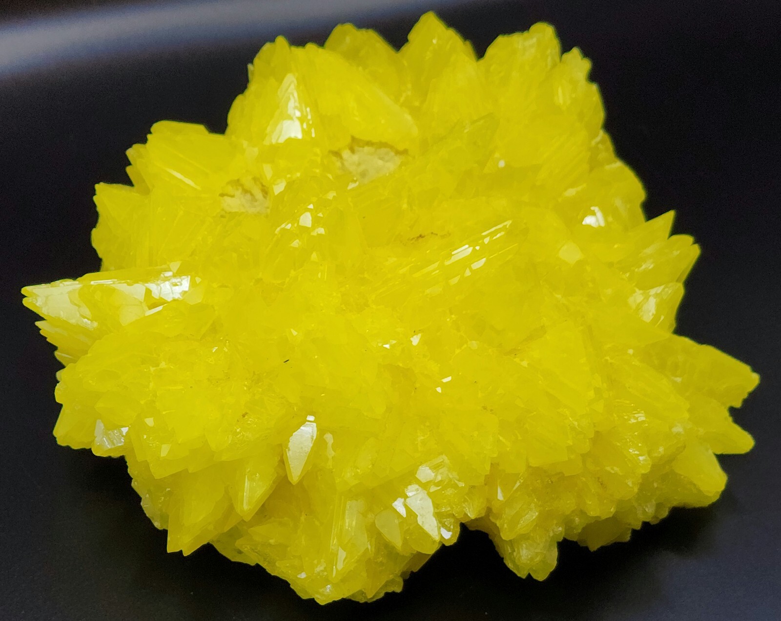 Sulfer Crystal 1026 Grams (1kg & 26grams) Sicily