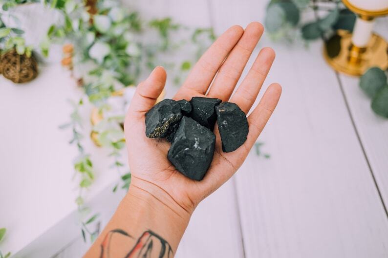 Raw Shungite Stones – Bulk Rough Stones from Russia – Healing Crystals Bulk