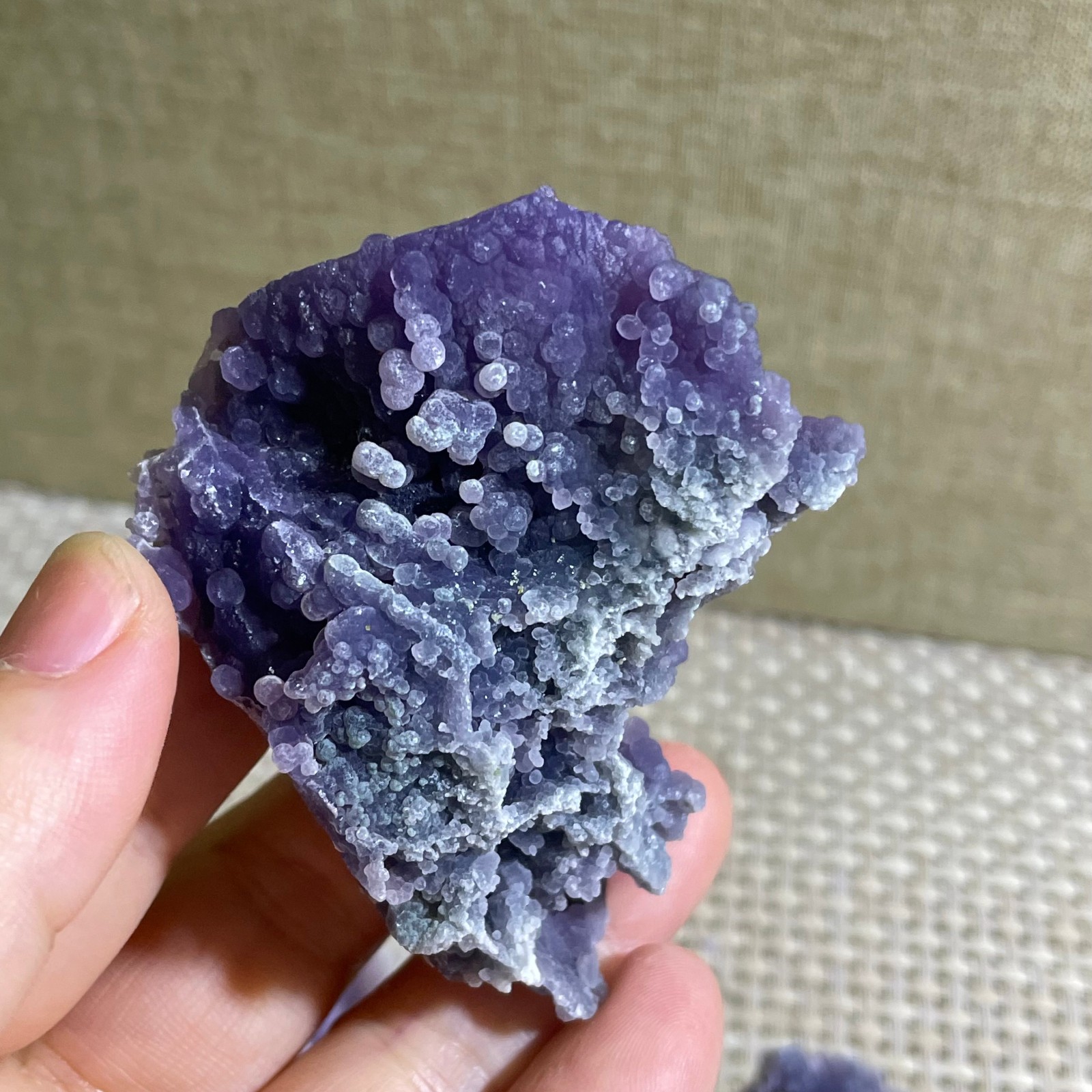 56g Purple stone, grape agate, quartz crystal, granular mineral