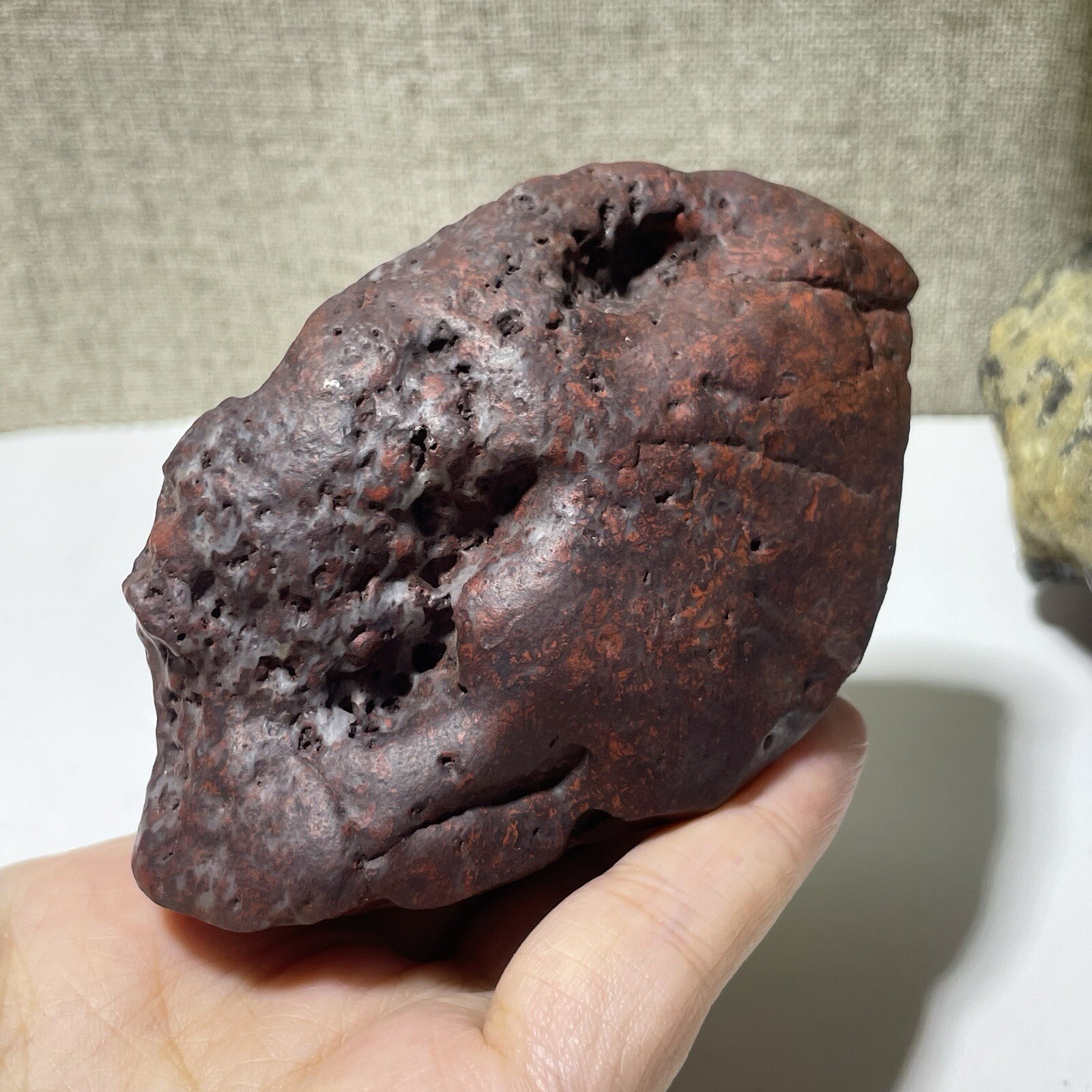 353g Natural Iddingsite meteorite specimen raw stone from China a6698
