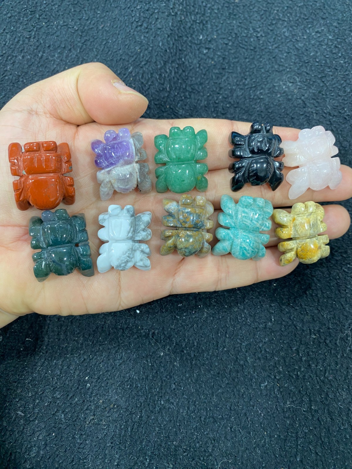 5pcs Wholesale Natural Mixed Quartz Crystal Carved Spider skull reiki healing