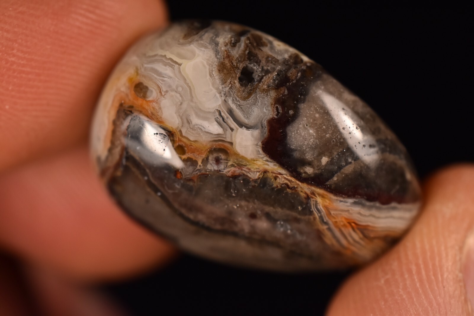 *CRAZY LACE AGATE* Tumbled Stone 2.8cm 15.7g Healing Crystal, Acceptance