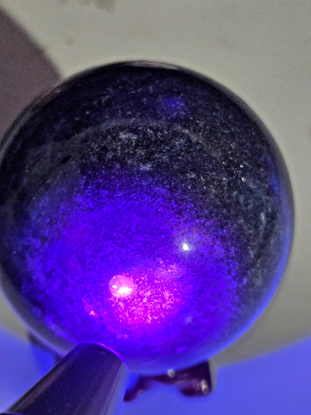 STUNNING AMAZING 3 WAY KYANITE RUBY FUSCHITE Sphere P61