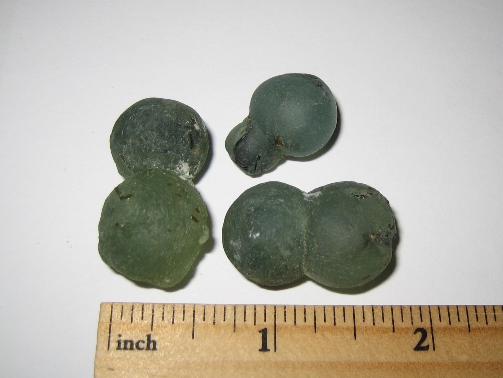 3 BEAUTIFUL SMALL NATURAL TWIN BOTRYOIDAL PREHNITE CRYSTALS FROM MALI 31grams *A