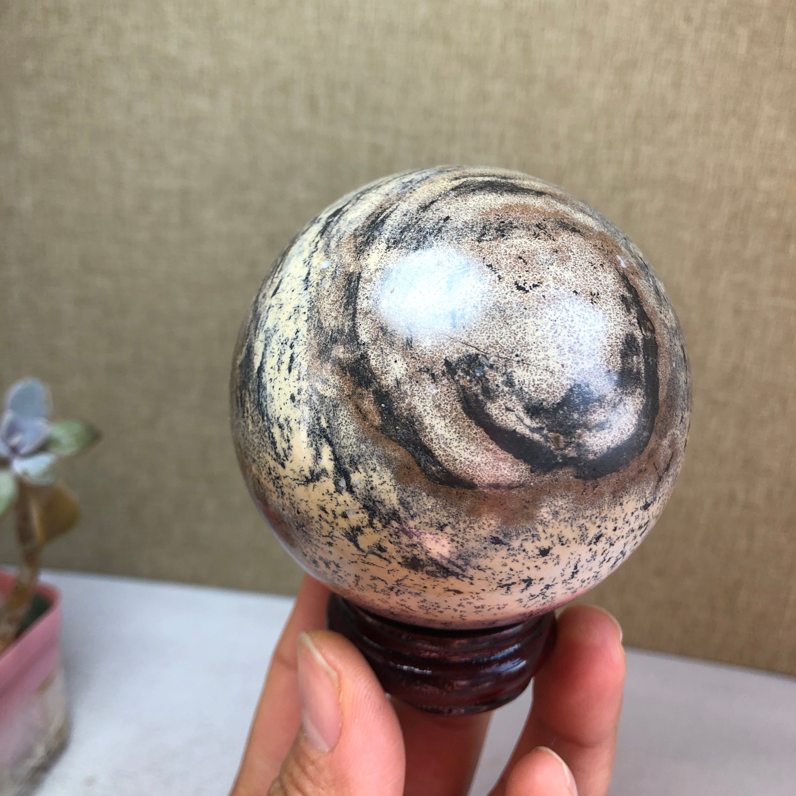 67mm Natural Traditional Chinese Painting ball Hand Carving sphere 433g A2082