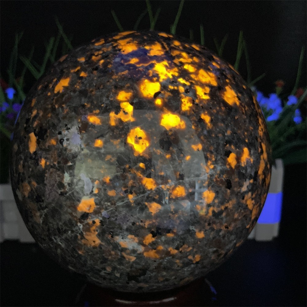 8.6LB 5.1″ Natural Yooperlite Sphere Ball Crystal Mineral UV Reiki Healing
