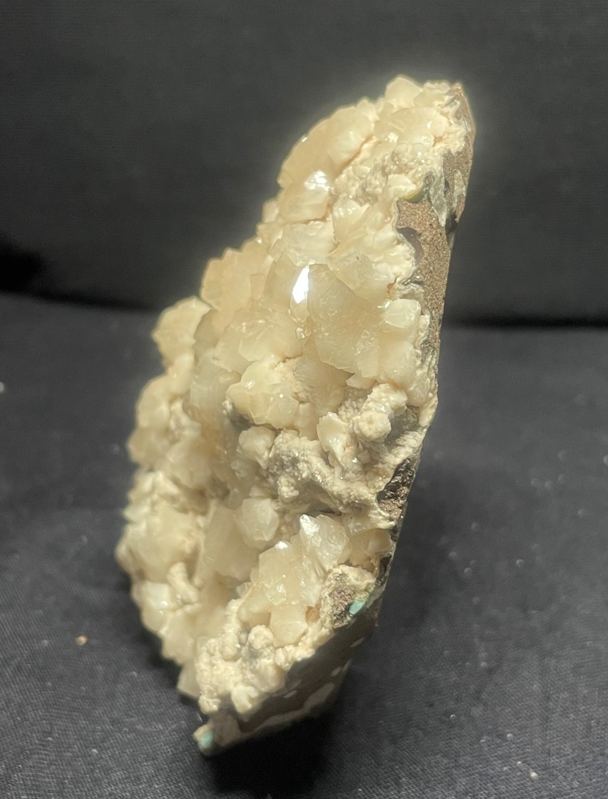 Natural stilbite on calcite cluster mineral specimen 218 gr 8x9x4.5 cm video