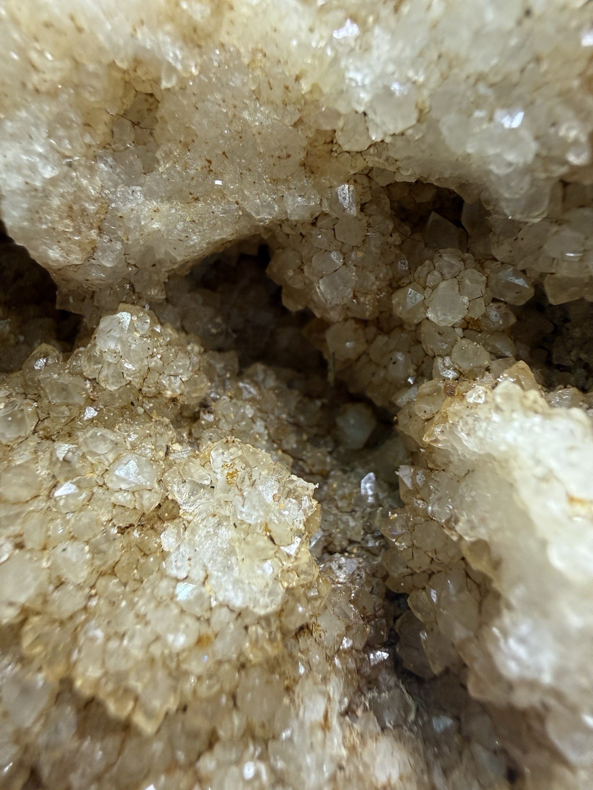 Large Quartz Crystal Geode Mineral Annville, Kentucky USA 3lb 8oz