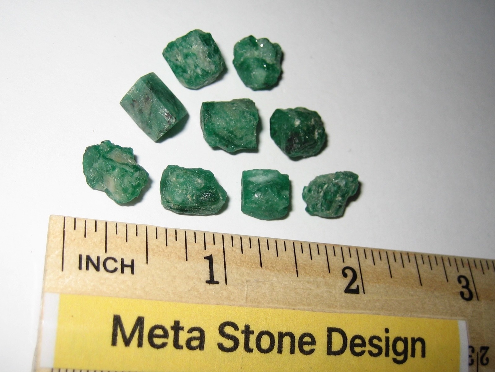 9 RARE 0.3″-0.35″ EMERALD GREEN BERYL CRYSTALS MUZO COLOMBIA ~ 9.5g (47.5cts) *2