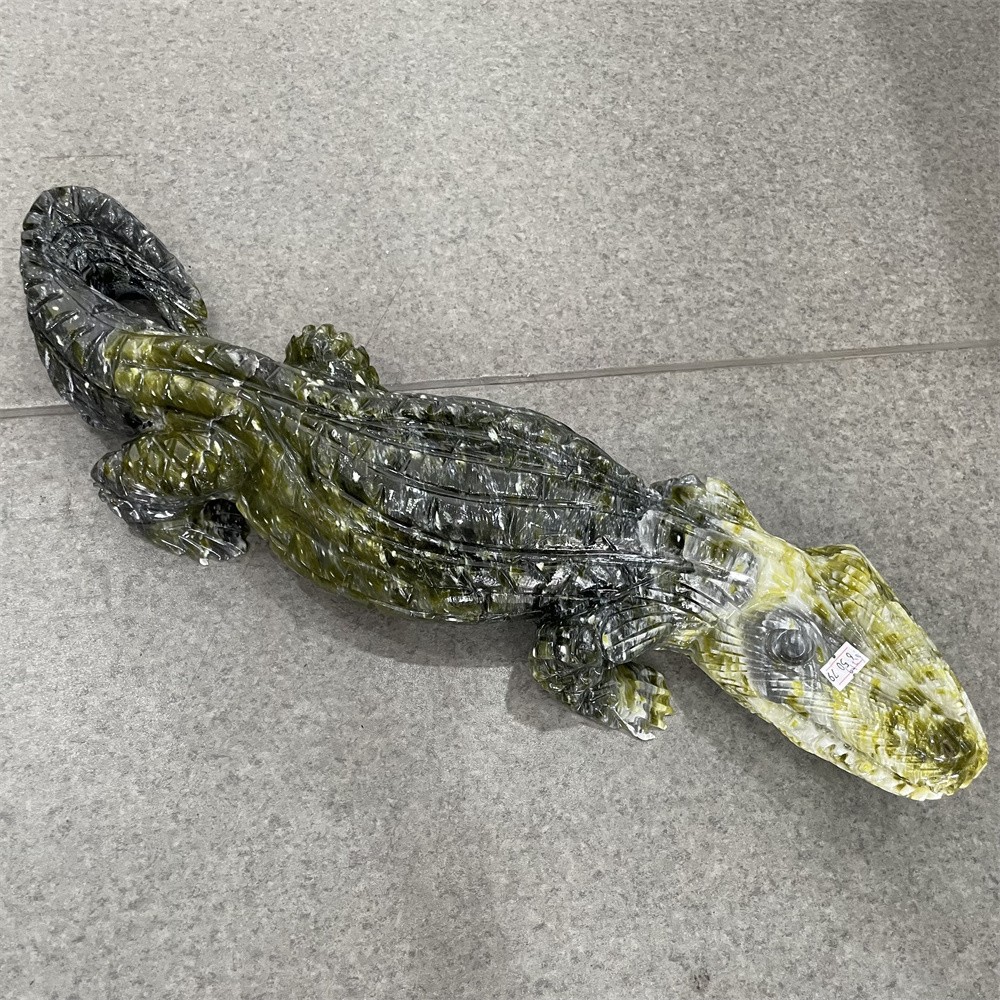 Customizable13.6LB 19.8″ Natural Xiuyan Jade Crocodile Quartz Crystal Mysterious