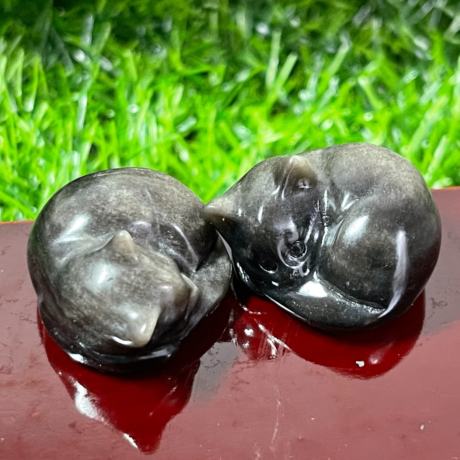 2pc Natural silver obsidian Quartz hand Carved Crystal sleeping cat Healing 1.2″